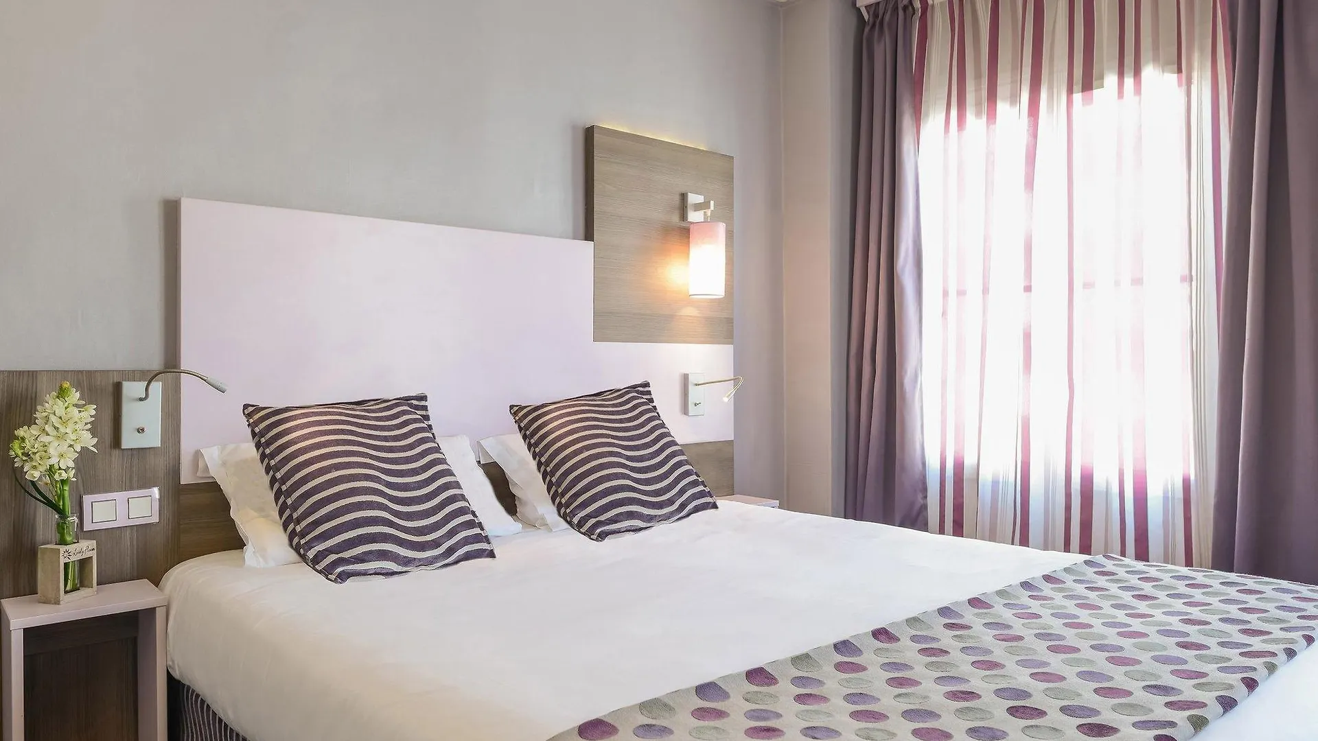 De Charonne 3* Paris
