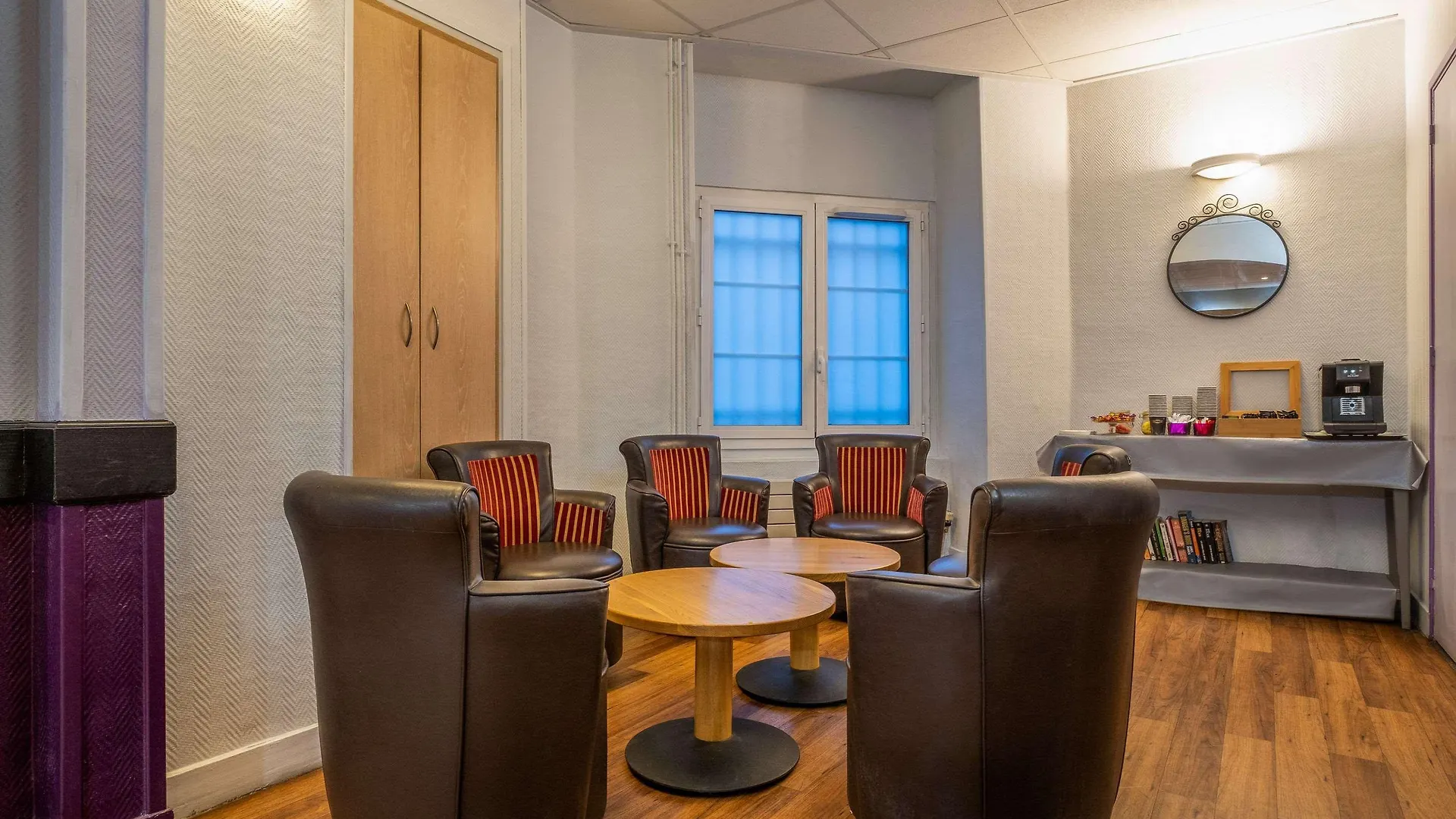 Hotell De Charonne 3*