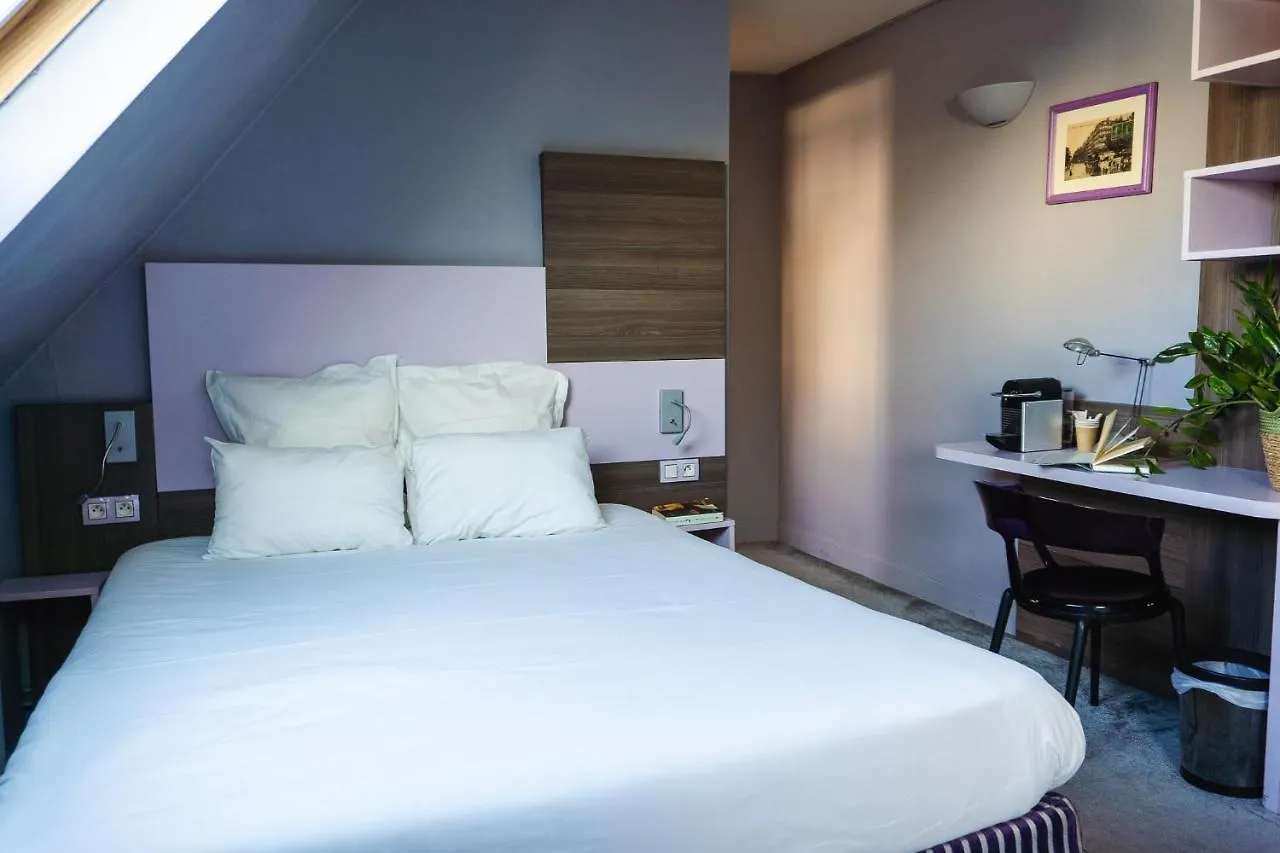 Hotell De Charonne 3*